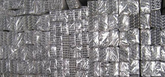 �����տs�C